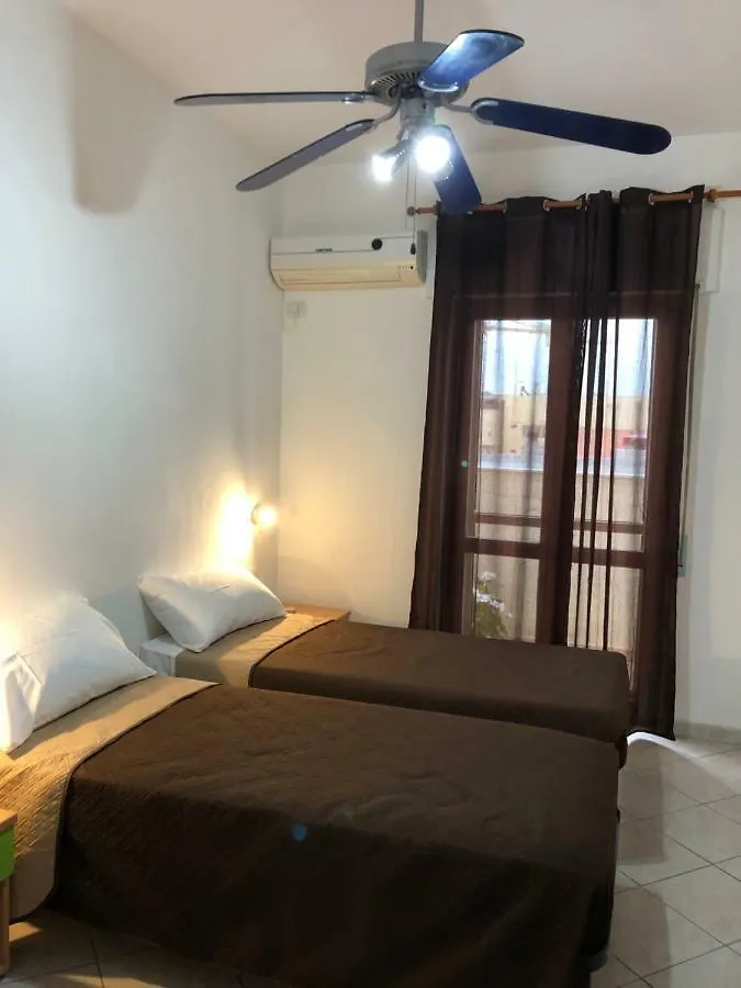 Hotel Civico 17 Alghero 2*,